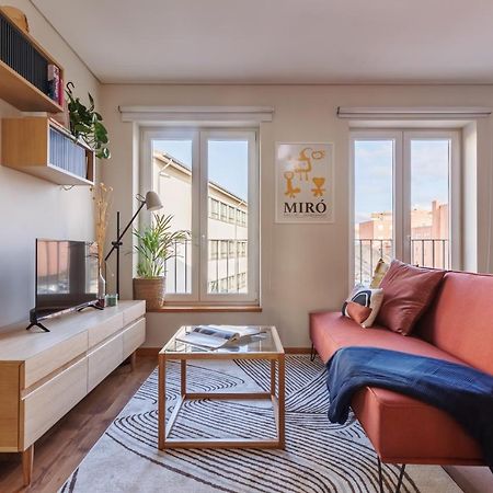 A Pop Of Color By Lovelystay Porto Ngoại thất bức ảnh