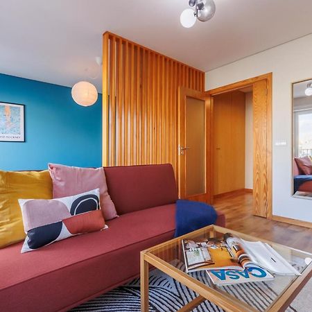 A Pop Of Color By Lovelystay Porto Ngoại thất bức ảnh
