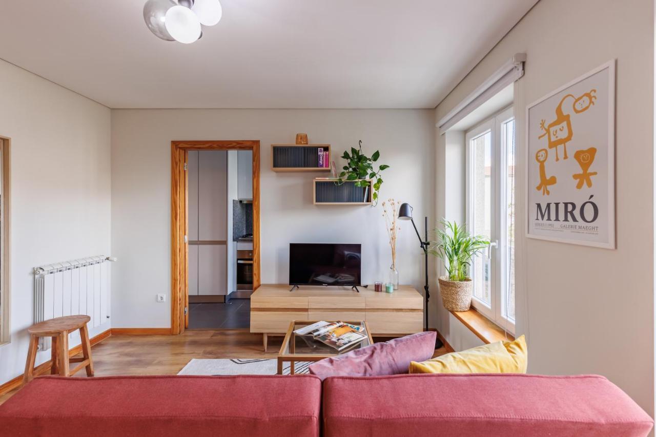 A Pop Of Color By Lovelystay Porto Ngoại thất bức ảnh