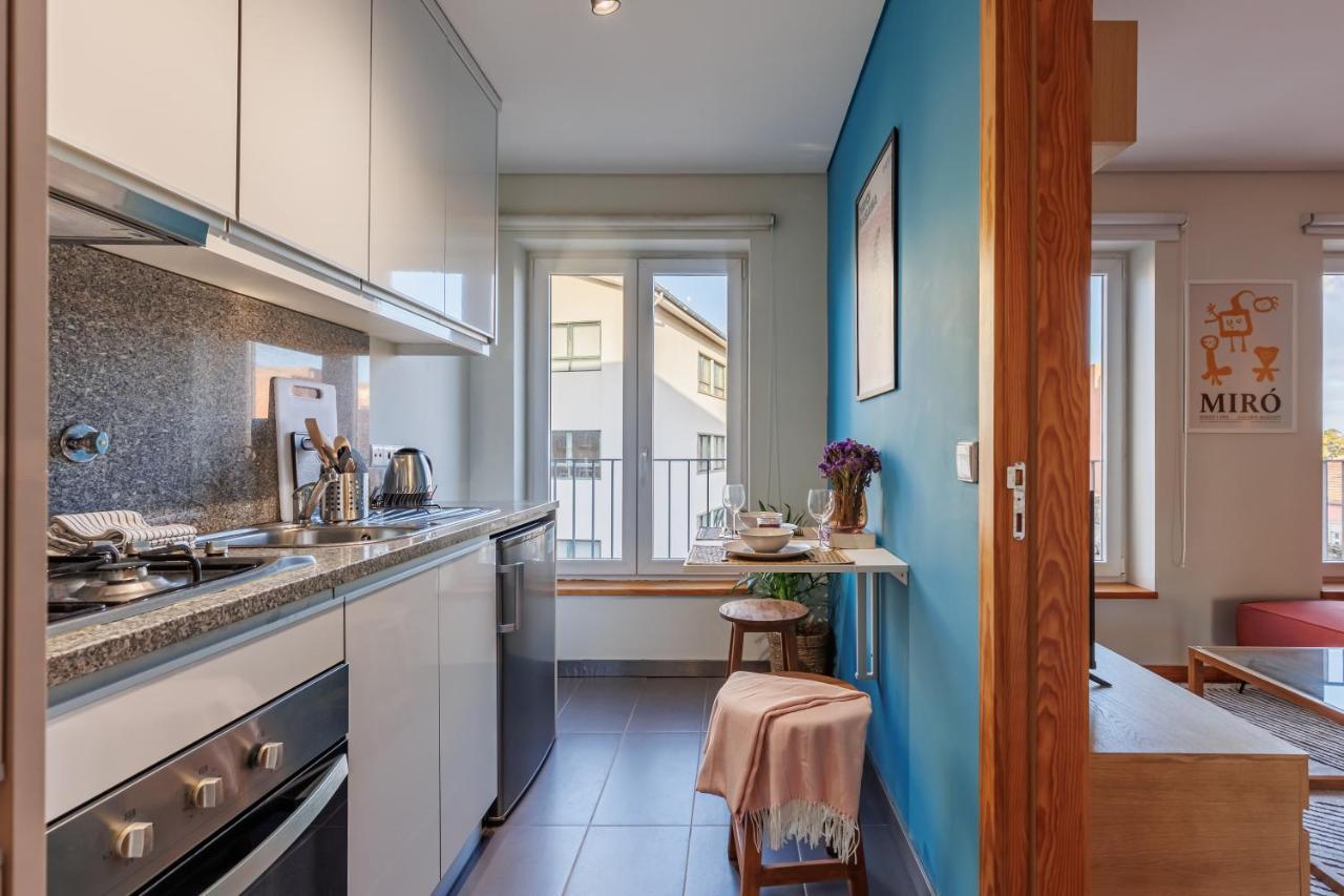 A Pop Of Color By Lovelystay Porto Ngoại thất bức ảnh