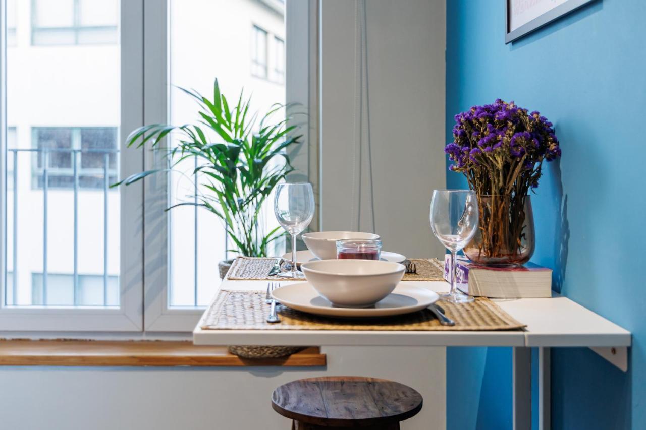 A Pop Of Color By Lovelystay Porto Ngoại thất bức ảnh